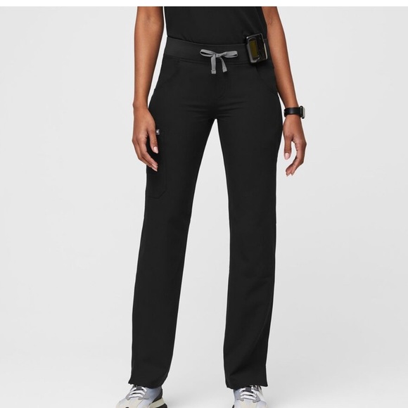 Figs Kade Scrub Pants - Picture 1 of 3